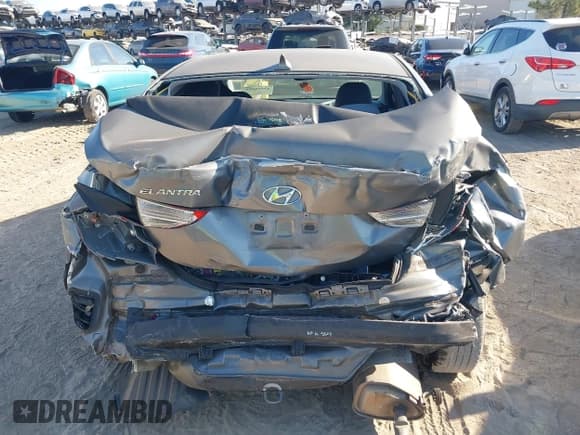 ✅ 2013 Hyundai Elantra GLS • VIN: 5NPDH4AE3DH339209 • Lot: 43569058. Listed on IAAI with 74,726 mi. Free auction sales archive from the USA and detailed vehicle history report at DreamBid. Image 17.