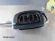 2015 Hyundai Santa Fe z VIN 5XYZTDLB4FG294735, wystawiony jako IAAI lot #43230960 z przebiegiem 169 342 mil mil oraz . Historia ofert i sprzedaży dostępna na DreamBid. Obrazek 11.