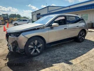 ✅ 2023 BMW iX xDrive50 • VIN: WB523CF02PCL87552 • Lot: 71236855. Listed on Copart with 25,335 mi. Free auction sales archive from the USA and detailed vehicle history report at DreamBid. Image 1.