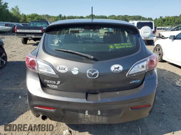 ✅ 2013 Mazda 3 i Touring • VIN: JM1BL1LP2D1775124 • Лот: 66806315. Опубликован ранее на Copart с пробегом 261 009 миль. Бесплатный доступ к архиву аукционных продаж из США и подробный отчёт об истории автомобиля на DreamBid. Изображение 6.