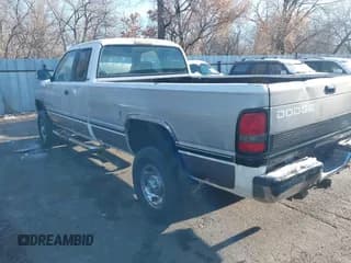 ✅ 1997 Dodge 2500 • VIN: 3B7KF23W6VM562797 • Lot: 43813999. Listed on IAAI with 168,108 mi. Free auction sales archive from the USA and detailed vehicle history report at DreamBid. Image 3.