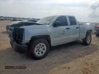 ✅ 2015 Chevrolet Silverado 1500 Work Truck • VIN: 1GCRCPEC9FZ281696 • Лот: 71967975. Опубликован ранее на Copart с пробегом 255 912 миль. Бесплатный доступ к архиву аукционных продаж из США и подробный отчёт об истории автомобиля на DreamBid. Изображение 1.