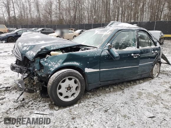 ✅ 1998 Mercedes-Benz C 230/260/280/320 • VIN: WDBHA23G7WA578330 • Lot: 58569875. Wystawiony na Copart z przebiegiem Nie podano. Bezpłatny archiwum sprzedaży aukcyjnych z USA i szczegółowy raport historii pojazdu na DreamBid. Zdjęcie 1.