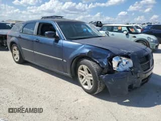 ✅ 2006 Dodge Magnum • VIN: 2D4FV47V96H427821 • Lot: 71942434. Listed on Copart with 130,990 mi. Free auction sales archive from the USA and detailed vehicle history report at DreamBid. Image 4.