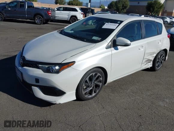 ✅ 2018 Toyota Corolla • VIN: JTNKARJE6JJ558494 • Lot: 43755944. Listed on IAAI with 80,208 mi. Free auction sales archive from the USA and detailed vehicle history report at DreamBid. Image 2.