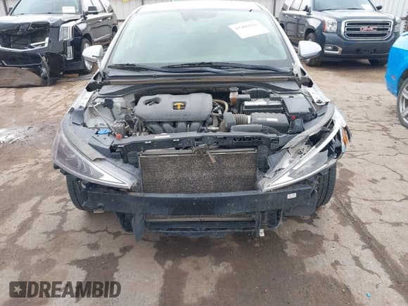 ✅ 2019 Hyundai Elantra Limited • VIN: KMHD84LF9KU746343 • Лот: 43400226. Опубликован ранее на IAAI с пробегом 137 327 миль. Бесплатный доступ к архиву аукционных продаж из США и подробный отчёт об истории автомобиля на DreamBid. Изображение 6.