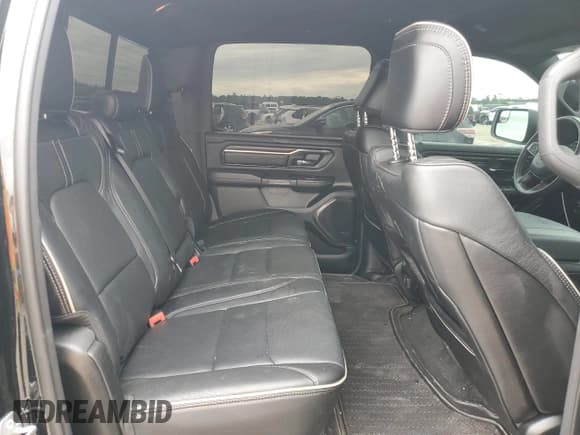 ✅ 2023 Ram 1500 Limited • VIN: 1C6RREHTXPN604684 • Lot: 50374235. Wystawiony na Copart z przebiegiem 18 404 mil. Bezpłatny archiwum sprzedaży aukcyjnych z USA i szczegółowy raport historii pojazdu na DreamBid. Zdjęcie 10.