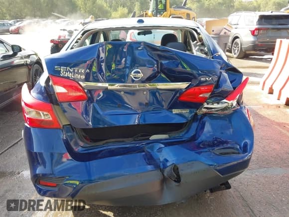 ✅ 2019 Nissan Sentra S • VIN: 3N1AB7AP8KY205693 • Lot: 43341344. Wystawiony na IAAI z przebiegiem 35 334 mil. Bezpłatny archiwum sprzedaży aukcyjnych z USA i szczegółowy raport historii pojazdu na DreamBid. Zdjęcie 16.