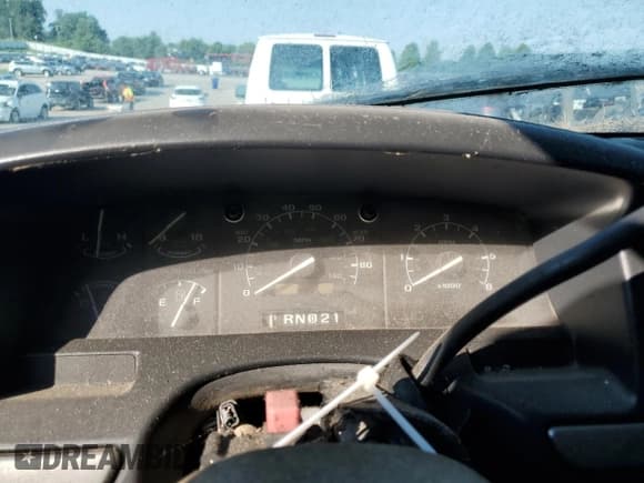 ✅ 1993 Ford F-150 • VIN: 1FTEF14N6PLA03493 • Лот: 68341435. Опубликован ранее на Copart с пробегом Не указан. Бесплатный доступ к архиву аукционных продаж из США и подробный отчёт об истории автомобиля на DreamBid. Изображение 9.