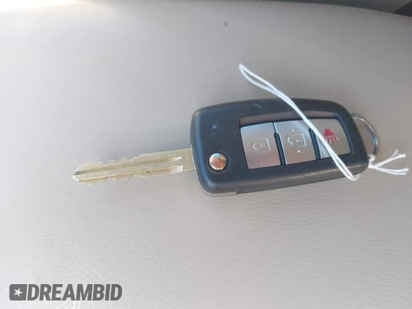 ✅ 2016 Nissan Rogue S • VIN: 5N1AT2MT1GC894638 • Лот: 43516564. Опубликован ранее на IAAI с пробегом 104 160 миль. Бесплатный доступ к архиву аукционных продаж из США и подробный отчёт об истории автомобиля на DreamBid. Изображение 11.