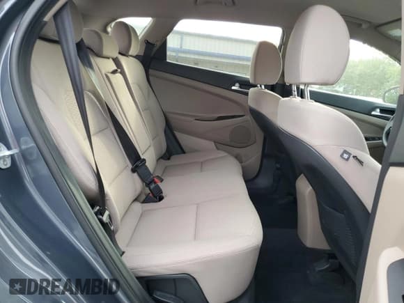 ✅ 2019 Hyundai Tucson Value • VIN: KM8J33A4XKU053780 • Лот: 82344105. Опубликован ранее на Copart с пробегом 90 477 миль. Бесплатный доступ к архиву аукционных продаж из США и подробный отчёт об истории автомобиля на DreamBid. Изображение 11.