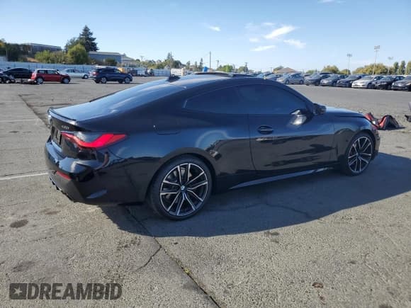 ✅ 2024 BMW 4 Series 430i • VIN: WBA53AP01RCR55911 • Lot: 70015645. Listed on Copart with 14,143 mi. Free auction sales archive from the USA and detailed vehicle history report at DreamBid. Image 3.