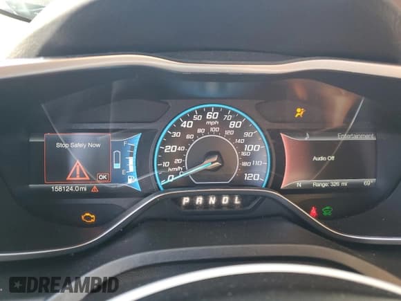 ✅ 2017 Ford C-Max SE • VIN: 1FADP5EUXHL104811 • Lot: 82498685. Wystawiony na Copart z przebiegiem 158 124 mil. Bezpłatny archiwum sprzedaży aukcyjnych z USA i szczegółowy raport historii pojazdu na DreamBid. Zdjęcie 9.