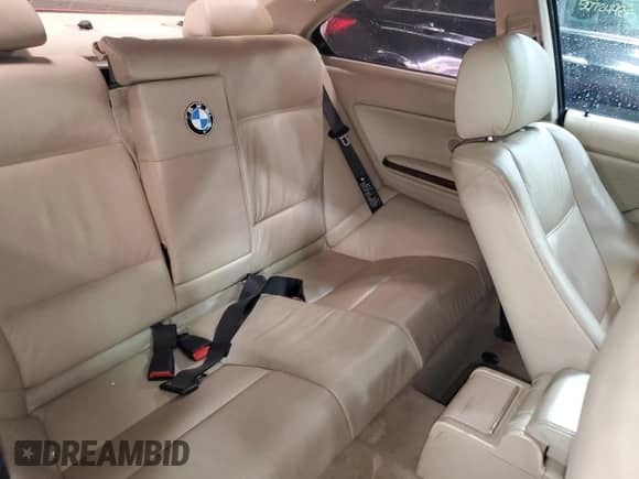 2000 BMW 3 Series 323Ci с VIN WBABM334XYJN87985, выставлен на аукционе Copart как лот 51264505 с пробегом 153 034 миль миль и Списание • Salvage title. История ставок и продаж доступна на DreamBid. Изображение 10.