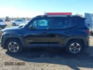 ✅ 2015 Jeep Renegade Latitude • VIN: ZACCJABH0FPB66182 • Lot: 43634862. Listed on IAAI with 49,018 mi. Free auction sales archive from the USA and detailed vehicle history report at DreamBid. Image 14.