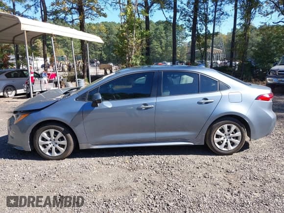 ✅ 2024 Toyota Corolla LE • VIN: 5YFB4MDE7RP192935 • Lot: 43482910. Listed on IAAI with 25,207 mi. Free auction sales archive from the USA and detailed vehicle history report at DreamBid. Image 14.