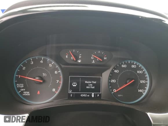 ✅ 2021 Chevrolet Traverse LS • VIN: 1GNERFKW0MJ271177 • Lot: 63536654. Wystawiony na Copart z przebiegiem 42 452 mil. Bezpłatny archiwum sprzedaży aukcyjnych z USA i szczegółowy raport historii pojazdu na DreamBid. Zdjęcie 9.