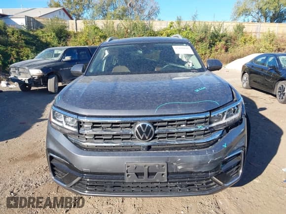 ✅ 2022 Volkswagen Atlas SEL Premium R-Line • VIN: 1V2FR2CAXNC518718 • Lot: 43416616. Listed on IAAI with 64,917 mi. Free auction sales archive from the USA and detailed vehicle history report at DreamBid. Image 12.