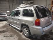 ✅ 2004 GMC Envoy SLT • VIN: 1GKET16S946128370 • Lot: 43866564. Listed on IAAI with 199,795 mi. Free auction sales archive from the USA and detailed vehicle history report at DreamBid. Image 3.