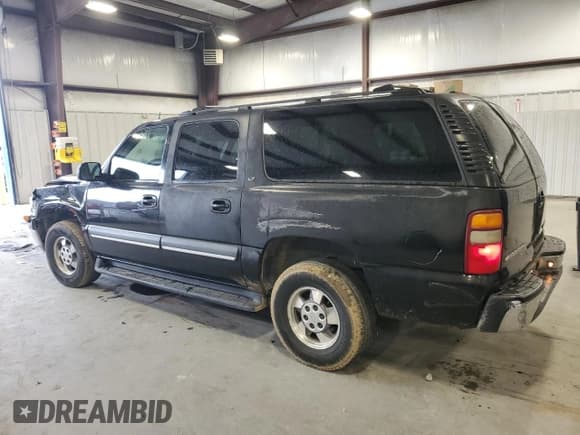 ✅ 2003 Chevrolet Suburban Z71 • VIN: 3GNFK16T23G306247 • Лот: 87797925. Опубликован ранее на Copart с пробегом Не указан. Бесплатный доступ к архиву аукционных продаж из США и подробный отчёт об истории автомобиля на DreamBid. Изображение 2.