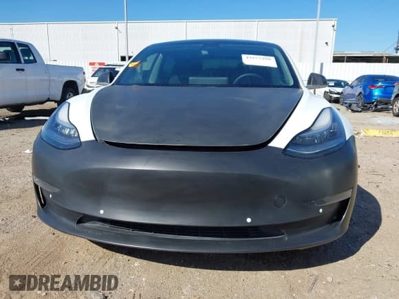 ✅ 2020 Tesla Model 3 Standard Range Plus • VIN: 5YJ3E1EA4LF613671 • Лот: 43577298. Опубликован ранее на IAAI с пробегом 83 874 миль. Бесплатный доступ к архиву аукционных продаж из США и подробный отчёт об истории автомобиля на DreamBid. Изображение 11.