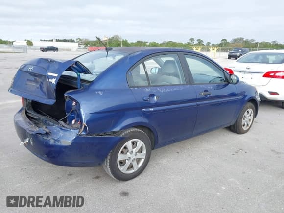 ✅ 2011 Hyundai Accent GLS • VIN: KMHCN4AC2BU611363 • Лот: 41254351. Опубликован ранее на IAAI с пробегом 143 698 миль. Бесплатный доступ к архиву аукционных продаж из США и подробный отчёт об истории автомобиля на DreamBid. Изображение 4.