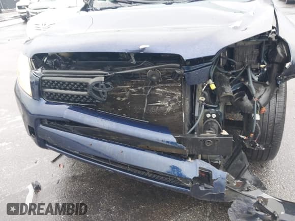 ✅ 2007 Toyota RAV4 • VIN: JTMZK33V876003262 • Лот: 43562134. Опубликован ранее на IAAI с пробегом 241 997 миль. Бесплатный доступ к архиву аукционных продаж из США и подробный отчёт об истории автомобиля на DreamBid. Изображение 6.