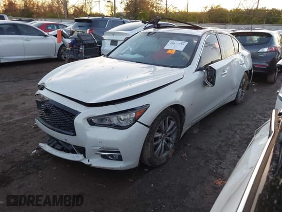 ✅ 2015 Infiniti Q50 Premium • VIN: JN1BV7AR6FM403548 • Лот: 43677359. Опубликован ранее на IAAI с пробегом 148 089 миль. Бесплатный доступ к архиву аукционных продаж из США и подробный отчёт об истории автомобиля на DreamBid. Изображение 2.