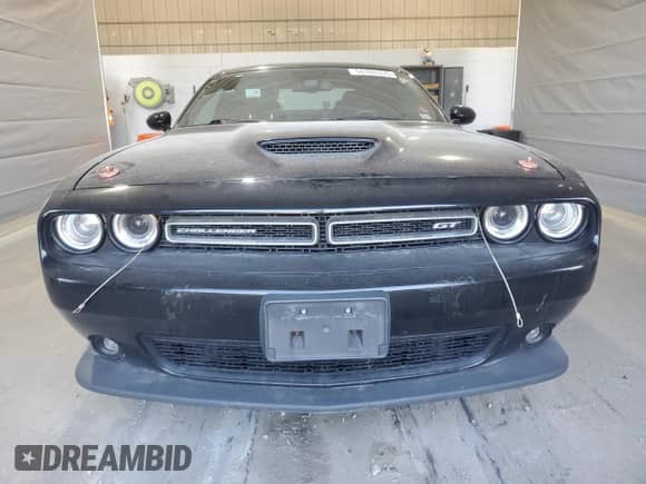 2019 Dodge Challenger GT с VIN 2C3CDZKG6KH618846, выставлен на аукционе Copart как лот 54766335 с пробегом 62 145 миль миль и Списание • Salvage title. История ставок и продаж доступна на DreamBid. Изображение 5.