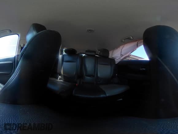 ✅ 2016 Mitsubishi Outlander SE • VIN: JA4AD3A35GZ007691 • Lot: 42365465. Listed on IAAI with Not provided. Free auction sales archive from the USA and detailed vehicle history report at DreamBid. Image 17.