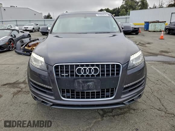 ✅ 2013 Audi Q7 Premium Plus • VIN: WA1LGAFE1DD004097 • Lot: 95960875. Wystawiony na Copart z przebiegiem 124 174 mil. Bezpłatny archiwum sprzedaży aukcyjnych z USA i szczegółowy raport historii pojazdu na DreamBid. Zdjęcie 5.