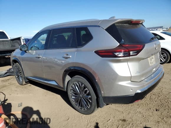 ✅ 2024 Nissan Rogue Platinum • VIN: JN8BT3DD9RW251936 • Lot: 84606535. Listed on Copart with 29,076 mi. Free auction sales archive from the USA and detailed vehicle history report at DreamBid. Image 2.