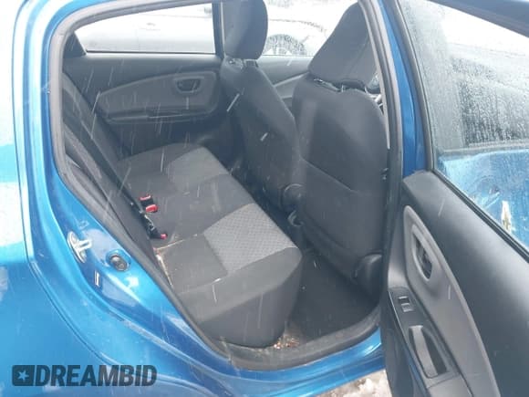 ✅ 2017 Toyota Yaris L • VIN: VNKKTUD3XHA076446 • Lot: 43814978. Listed on IAAI with 175,369 mi. Free auction sales archive from the USA and detailed vehicle history report at DreamBid. Image 8.