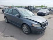 ✅ 2010 Volvo V50 • VIN: YV1382MW9A2526983 • Lot: 42179780. Wystawiony na IAAI z przebiegiem 203 974 mil. Bezpłatny archiwum sprzedaży aukcyjnych z USA i szczegółowy raport historii pojazdu na DreamBid. Zdjęcie 1.