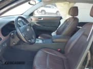 ✅ 2013 Hyundai Genesis 3.8L • VIN: KMHGC4DD9DU253760 • Lot: 43523989. Listed on IAAI with 198,612 mi. Free auction sales archive from the USA and detailed vehicle history report at DreamBid. Image 5.