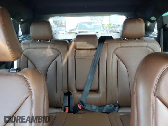 ✅ 2021 Lincoln Nautilus Reserve • VIN: 2LMPJ8K92MBL12248 • Lot: 59889885. Wystawiony na Copart z przebiegiem 59 139 mil. Bezpłatny archiwum sprzedaży aukcyjnych z USA i szczegółowy raport historii pojazdu na DreamBid. Zdjęcie 10.