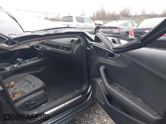 ✅ 2017 Audi A4 Premium Plus • VIN: WAUENAF40HA141225 • Lot: 43613301. Listed on IAAI with 78,438 mi. Free auction sales archive from the USA and detailed vehicle history report at DreamBid. Image 5.