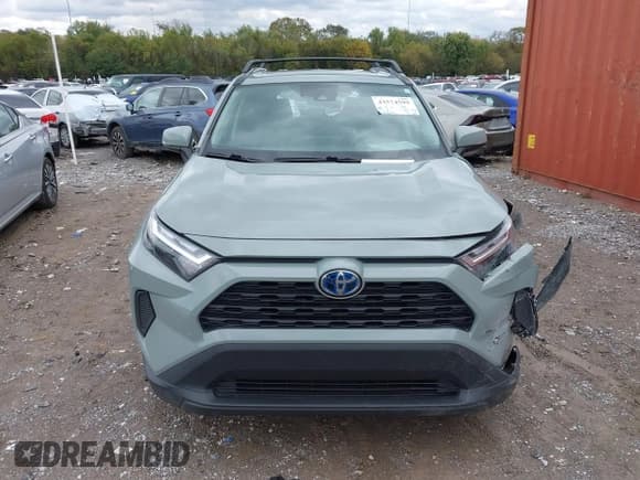 ✅ 2022 Toyota RAV4 Hybrid XLE • VIN: 4T3RWRFV4NU059049 • Lot: 43574599. Wystawiony na IAAI z przebiegiem 48 221 mil. Bezpłatny archiwum sprzedaży aukcyjnych z USA i szczegółowy raport historii pojazdu na DreamBid. Zdjęcie 13.