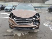 ✅ 2016 Hyundai Tucson Limited • VIN: KM8J33A29GU073802 • Лот: 91967875. Опубликован ранее на Copart с пробегом 56 952 миль. Бесплатный доступ к архиву аукционных продаж из США и подробный отчёт об истории автомобиля на DreamBid. Изображение 5.