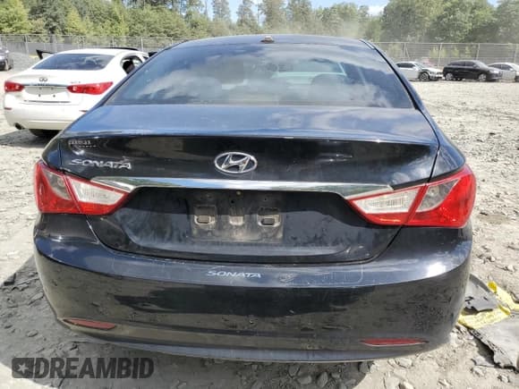 ✅ 2012 Hyundai Sonata GLS • VIN: 5NPEB4ACXCH342076 • Lot: 68537174. Listed on Copart with 157,726 mi. Free auction sales archive from the USA and detailed vehicle history report at DreamBid. Image 6.