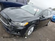 ✅ 2020 Ford Fusion SE • VIN: 3FA6P0HD5LR178607 • Лот: 42094774. Опубликован ранее на IAAI с пробегом 123 341 миль. Бесплатный доступ к архиву аукционных продаж из США и подробный отчёт об истории автомобиля на DreamBid. Изображение 2.