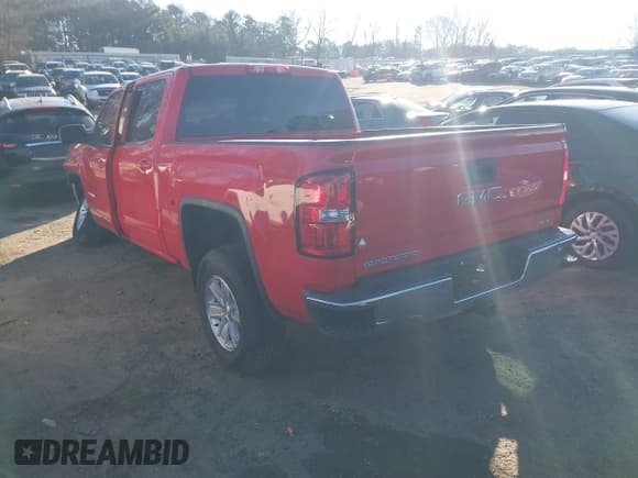 ✅ 2017 GMC Sierra 1500 SLE • VIN: 3GTP1MEC5HG435674 • Lot: 41242818. Listed on IAAI with 140,829 mi. Free auction sales archive from the USA and detailed vehicle history report at DreamBid. Image 3.