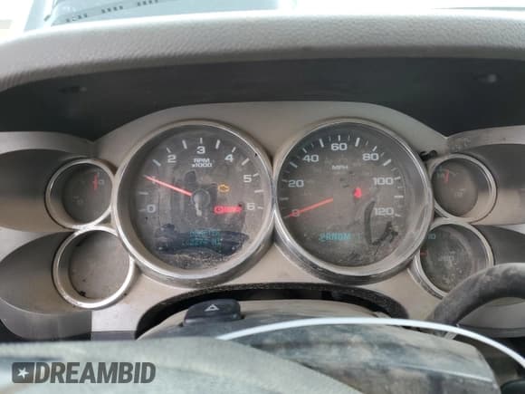 ✅ 2011 Chevrolet Silverado 2500HD Work Truck • VIN: 1GC0KVCG4BZ413862 • Lot: 59756605. Wystawiony na Copart z przebiegiem 162 274 mil. Bezpłatny archiwum sprzedaży aukcyjnych z USA i szczegółowy raport historii pojazdu na DreamBid. Zdjęcie 9.