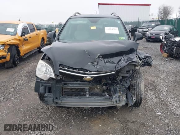 ✅ 2012 Chevrolet Captiva Sport LTZ • VIN: 3GNFL4E54CS654422 • Lot: 41924752. Wystawiony na IAAI z przebiegiem 185 296 mil. Bezpłatny archiwum sprzedaży aukcyjnych z USA i szczegółowy raport historii pojazdu na DreamBid. Zdjęcie 12.