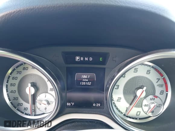 ✅ 2014 Mercedes-Benz SLK 250 • VIN: WDDPK4HA8EF080820 • Lot: 43094874. Wystawiony na IAAI z przebiegiem 135 102 mil. Bezpłatny archiwum sprzedaży aukcyjnych z USA i szczegółowy raport historii pojazdu na DreamBid. Zdjęcie 7.