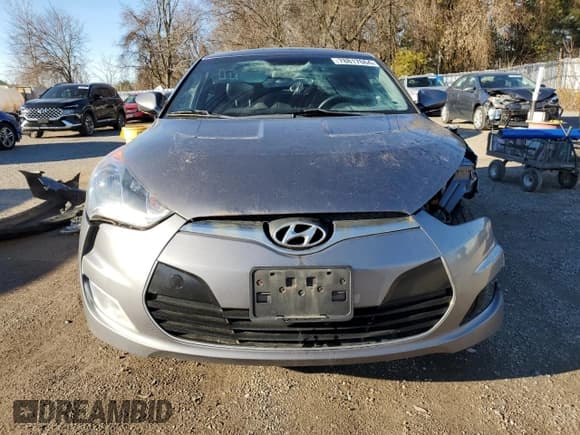 ✅ 2012 Hyundai Veloster w/Red Int • VIN: KMHTC6AD6CU025700 • Lot: 78817664. Wystawiony na Copart z przebiegiem 187 480 mil. Bezpłatny archiwum sprzedaży aukcyjnych z USA i szczegółowy raport historii pojazdu na DreamBid. Zdjęcie 5.