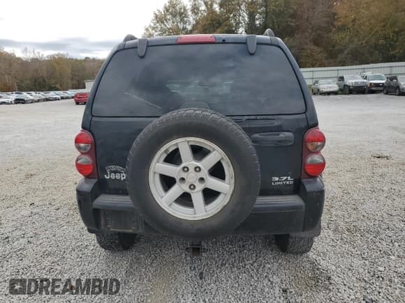 ✅ 2007 Jeep Liberty Limited • VIN: 1J4GK58K27W718100 • Лот: 93012205. Опубликован ранее на Copart с пробегом 278 185 миль. Бесплатный доступ к архиву аукционных продаж из США и подробный отчёт об истории автомобиля на DreamBid. Изображение 6.