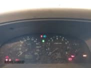 ✅ 2001 Infiniti QX4 Luxury • VIN: JNRDR09YX1W212631 • Lot: 42628565. Wystawiony na IAAI z przebiegiem 169 659 mil. Bezpłatny archiwum sprzedaży aukcyjnych z USA i szczegółowy raport historii pojazdu na DreamBid. Zdjęcie 7.