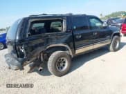 ✅ 2000 Chevrolet Suburban LS • VIN: 3GNFK16T3YG200512 • Лот: 42901923. Опубликован ранее на IAAI с пробегом 238 165 миль. Бесплатный доступ к архиву аукционных продаж из США и подробный отчёт об истории автомобиля на DreamBid. Изображение 4.