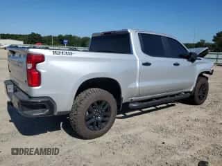 ✅ 2021 Chevrolet Silverado 1500 LT Trail Boss • VIN: 3GCPYFEL2MG423726 • Лот: 58709604. Размещён на Copart с пробегом 29 297 миль миль. Получите бесплатный доступ к архиву аукционных продаж из США и посмотрите подробный отчёт об истории автомобиля на DreamBid. Изображение 3.